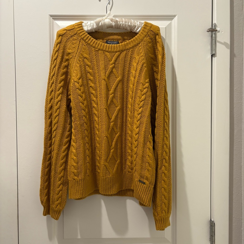 Abercrombie & Fitch Mustard Cable-Knit Crewneck Sweater